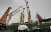 Fortune Italy Load Heavy Lift Cargo at Marghera