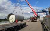 Heavy Load Service Transport Tanks to Industrial Site