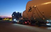 Heavy Load Service Transport Tanks to Industrial Site