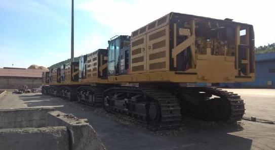 Cuchi Ship CAT Excavators from Singapore to Vietnam