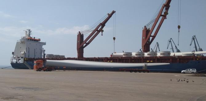 Delta Maritime Take Receipt of Windmill Blades in Greece