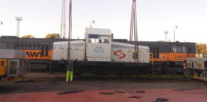 Livo Logistics Executes Road Transportation of Diesel Locomotive