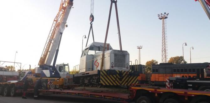 Livo Logistics Executes Road Transportation of Diesel Locomotive