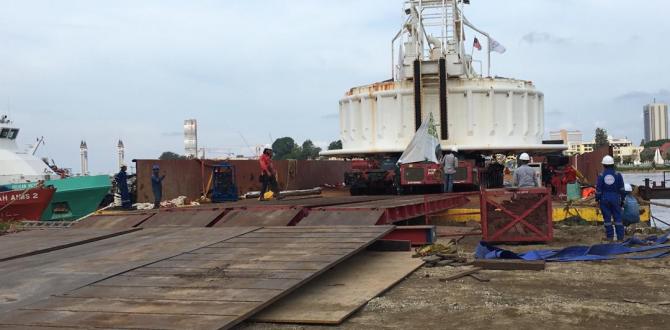 Megalift Construct Beach Landing Jetty for Delivery of SPM Buoy