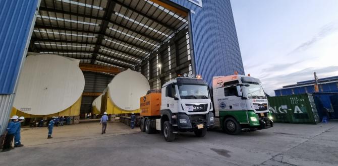 Cuchi Shipping in Vietnam Moves 4 Massive Units