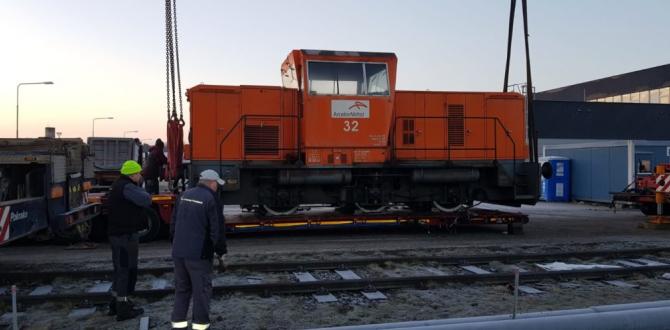 Livo Logistics Handle Delivery of Two Locomotives