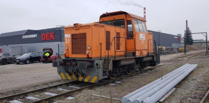 Livo Logistics Handle Delivery of Two Locomotives