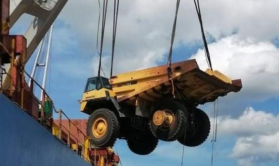 Nonpareil International Handle Challenging Export Shipment of Six Dump Trucks