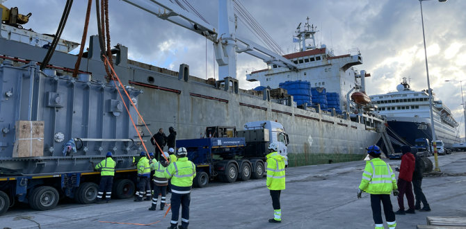 Goldair Cargo Handle Special Transformers to South Evia