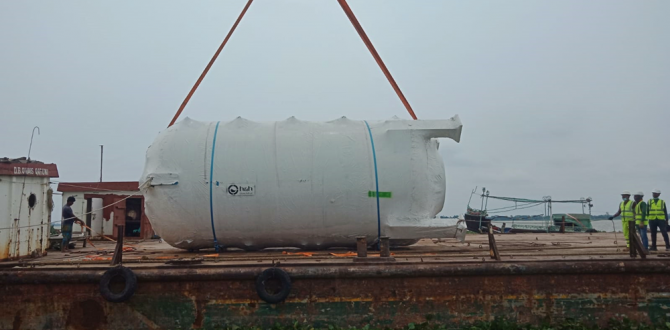 Conveyor Logistics Complete Movement of Pressure Vessels