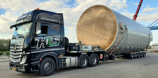 Heavy Load Service Transport Tanks to Industrial Site