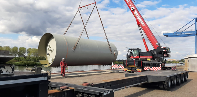 Heavy Load Service Transport Tanks to Industrial Site