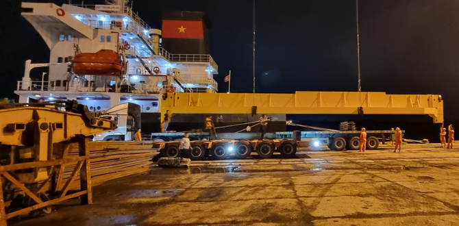 Bee Logistics Handle Breakbulk Shipment for Factory Construction