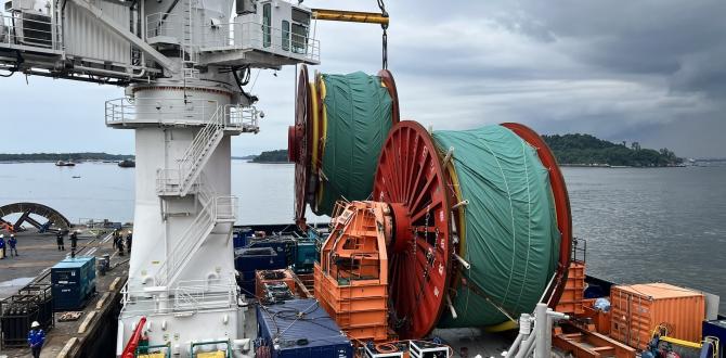 Tera Projects & Shipping Handle Transport of Huge Pipeline Reels