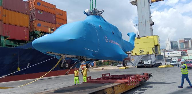 Fortune International Conduct Multimodal Transport of Helicopter