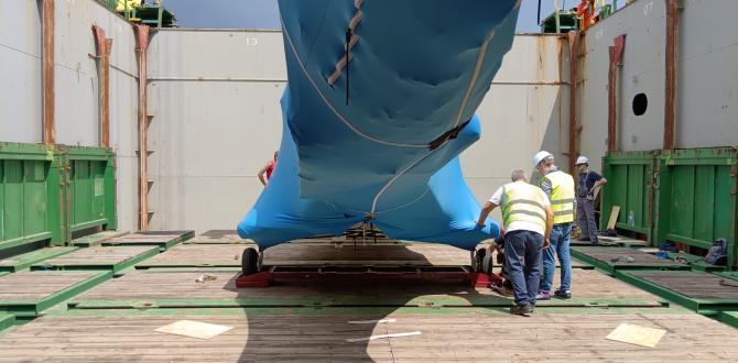 Fortune International Conduct Multimodal Transport of Helicopter