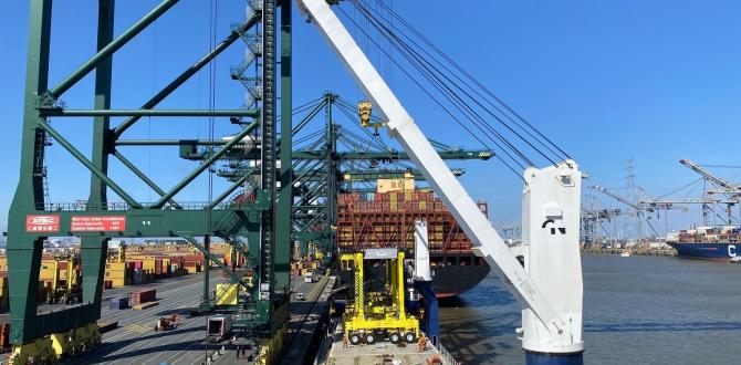 Europe Cargo Move Kalmar Hybrid Straddle Carriers to Antwerp