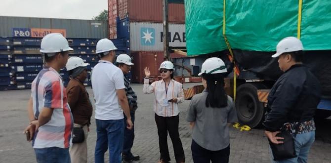 An Experienced Logistics Team at Lintas Cakrawala Logistik