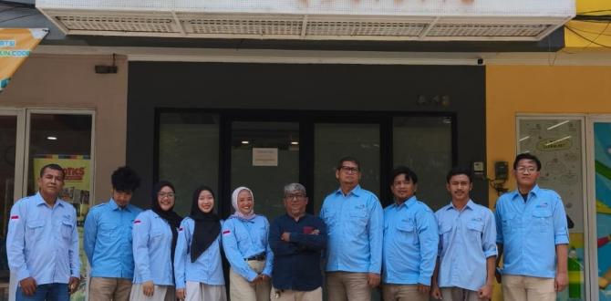 An Experienced Logistics Team at Lintas Cakrawala Logistik