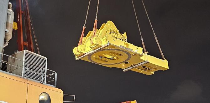 Balena Move the World's Largest Excavator to Northern Canada