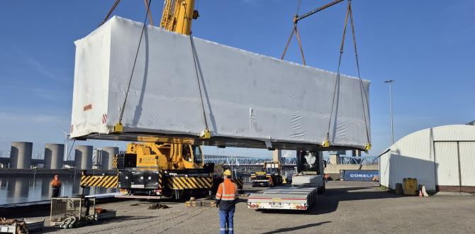 WPCS with Barge Solution to Keep Project Cargo Moving