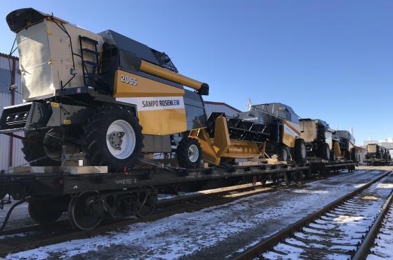 CF&S Transporting 50 Sampo Harvesters by Rail