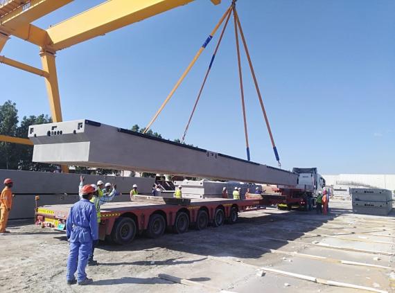 WSS UAE Handles Transportation of Precast Concrete Pontoons