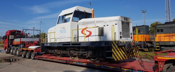 Livo Logistics Executes Road Transportation of Diesel Locomotive