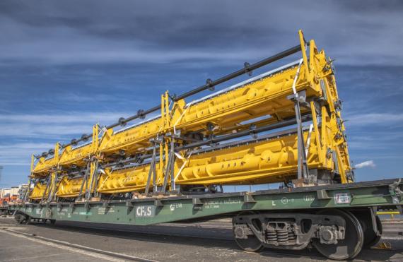 CF&S Organise Another Load of Agricultural Machinery by Rail