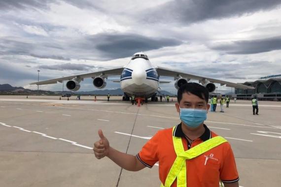 Bee Logistics with Air Charter of an AN-124