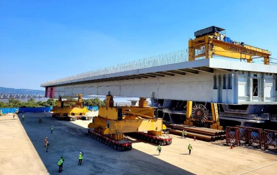 EXG Transports First of 30 Huge Steel Decks for the Mumbai Trans Harbour Link Project