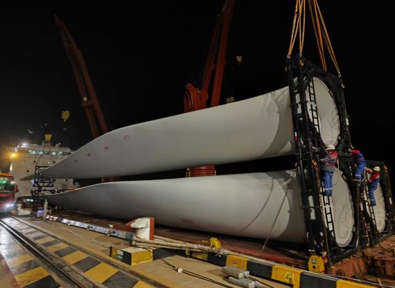 EXG Navigate Challenging Transport of Wind Turbine Generator