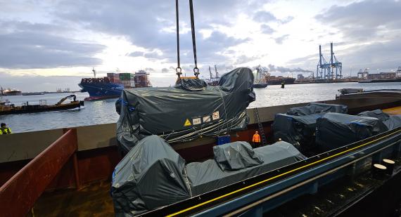 DAKO Move 4 More Ship Engines from Germany to Italy