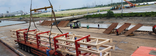 Royal Cargo Vietnam Deliver Huge Breakbulk Project to Australia